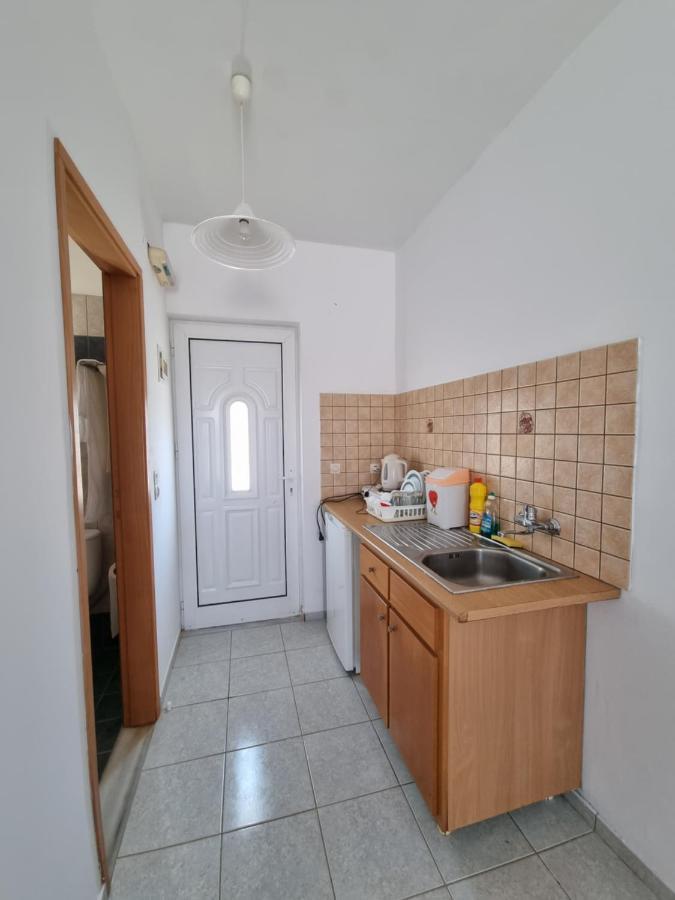 White Rose Apartment Kampos  Ngoại thất bức ảnh